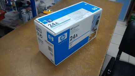Новый Оригинальный картридж HP Q2624A (N24A)