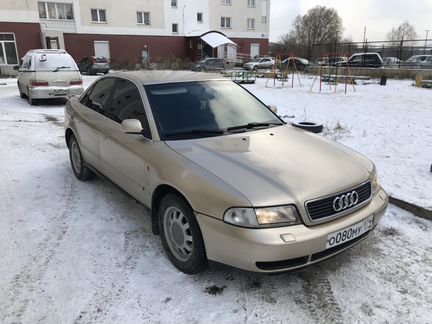 Audi A4 2.6 AT, 1997, седан