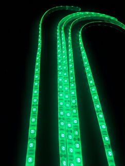 Зелёная светодиодная лента для дизайна компьютера