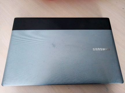 Продам ноутбук SAMSUNG rv520