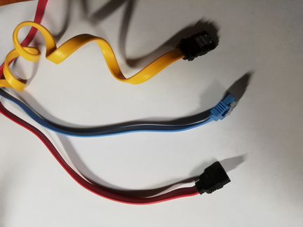 Кабели USB, SATA, VGA, COM