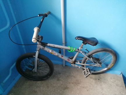 Старый BMX велосипед для трюков BMX б/у бмикс