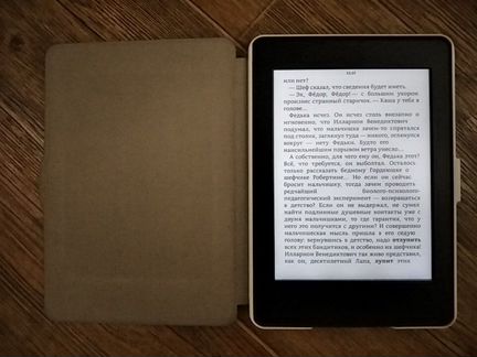 Kindle Paperwhite 3 (2015 года)