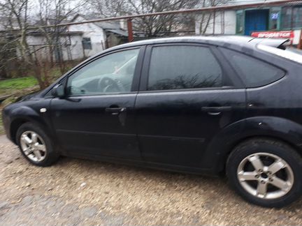 Ford Focus 1.6 AT, 2006, 220 347 км