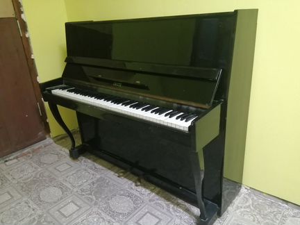 Продам пианино. не настроено, возможен торг :)
