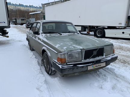 Volvo 240 2.3 МТ, 1983, 200 000 км