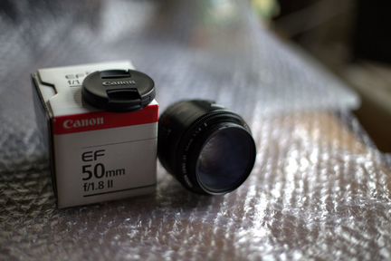 Объектив Canon 50mm 1.8 II