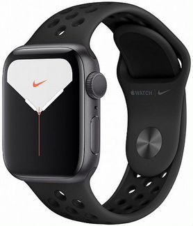 Nike Apple Watch series 5 40 mm Space grey