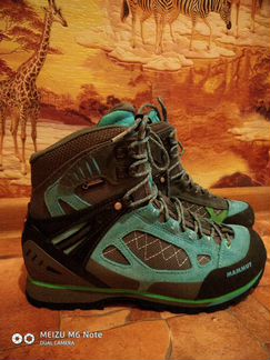 Ботинки для трекинга и походов Mammut