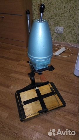 Фотоувеличитель Смена, упа-5М и много принадлежн