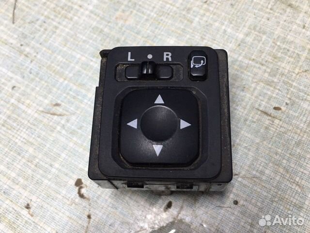Джойстик регулировки зеркал Mitsubishi Outlander X