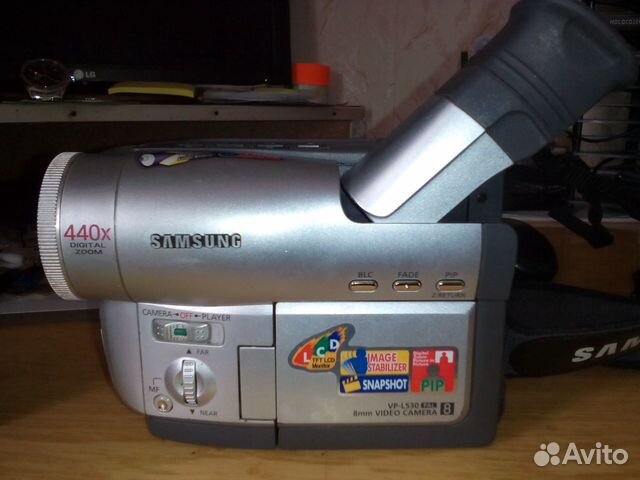 Hitachi VM-E228E (Pal 8) 8mm Video Camera (Japan)