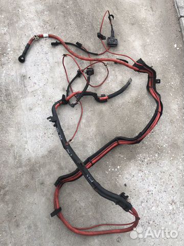 Плюсовой кабель бмв е70 е71 х5 х5 3.0d