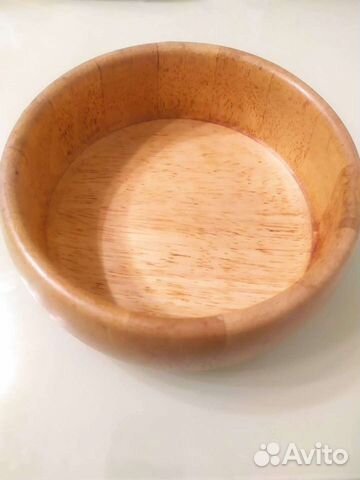 Тарелка из дерева посуда