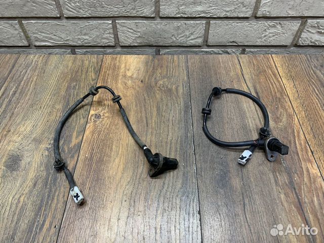 Hyundai Equus Датчик ABS задний левый и правый