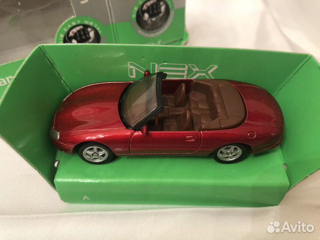 Коллекционная модель Jaguar 1:60