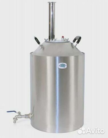 Бак 30л с выходом на 1,5/2 дюйма