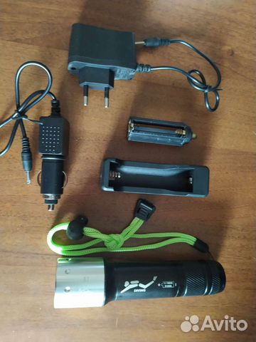 Подводный фонарь, с аккумулятором