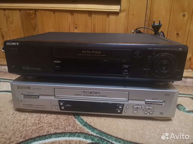 Видеомагнитофон Sony