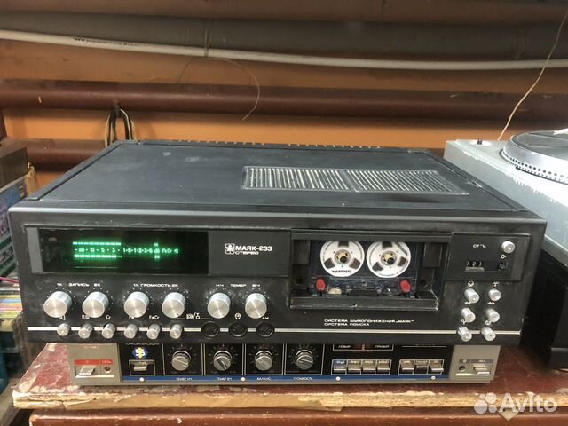 Кассетный магнитофон Маяк 233