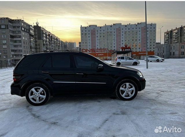 Mercedes-Benz M-класс 5.5 AT, 2008, 215 000 км