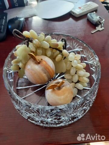 Большая хрустальная ваза для фруктов