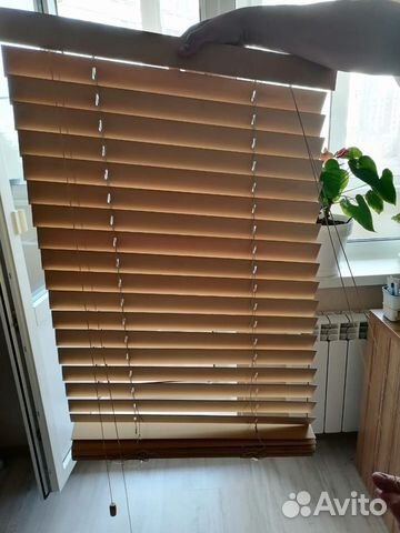 Жалюзи горизонтальные деревянные