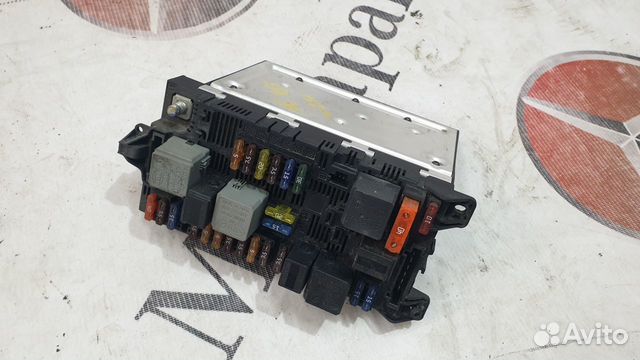 Блок предохранителей SAM передний Mercedes W211