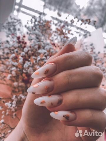 Наращивание и покрытие ногтей