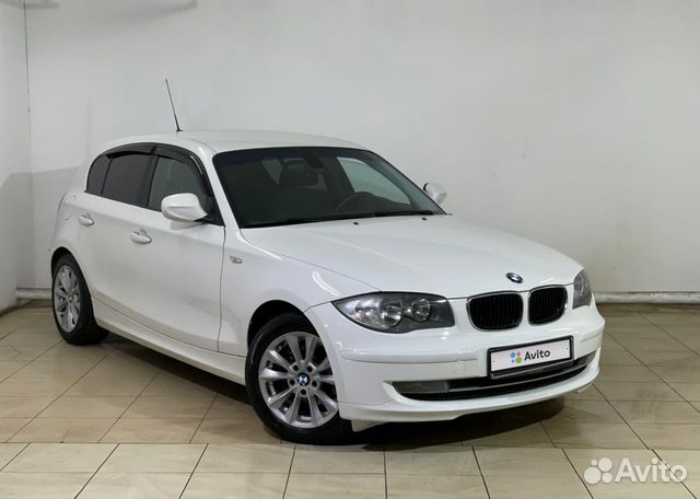 BMW 1 серия `2010