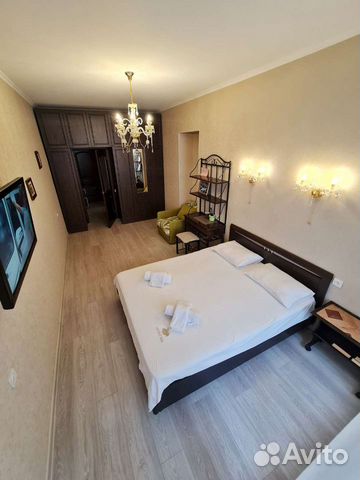 

1-к. квартира, 43 м², 2/3 эт.