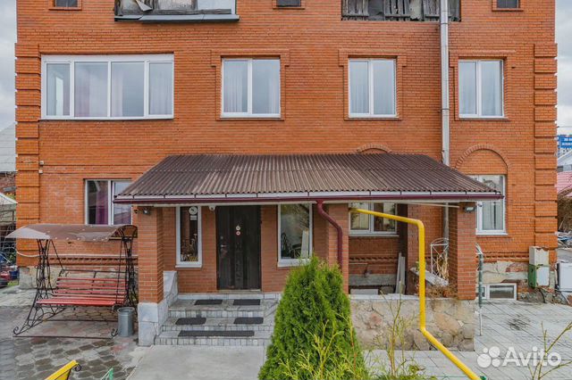 

5-к. коттедж, 600 м²