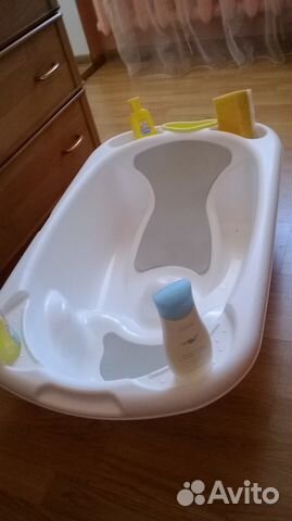 Ванночка с пеленальником