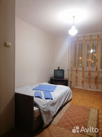 

1-к. квартира, 35 м², 2/10 эт.