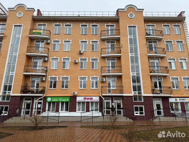 

2-к. квартира, 63 м², 3/5 эт.