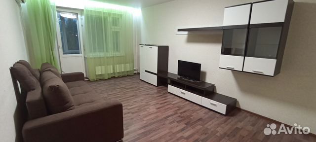 

2-к. квартира, 54 м², 4/9 эт.