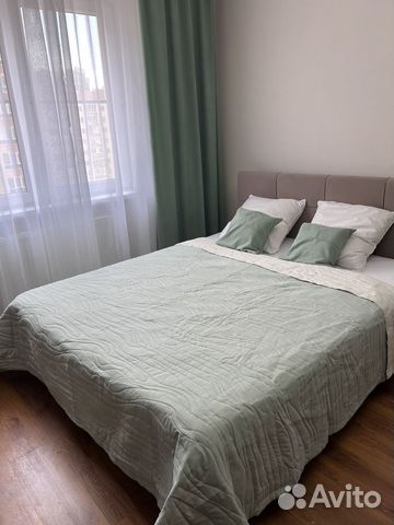 

1-к. квартира, 42 м², 5/10 эт.