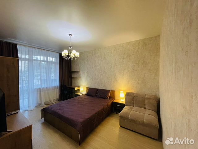 

1-к. квартира, 38 м², 1/4 эт.