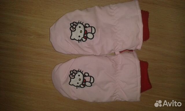 Варежки hello kitty 7-8лет