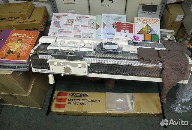 Электронная вязальная машина Бразер Brother Япония