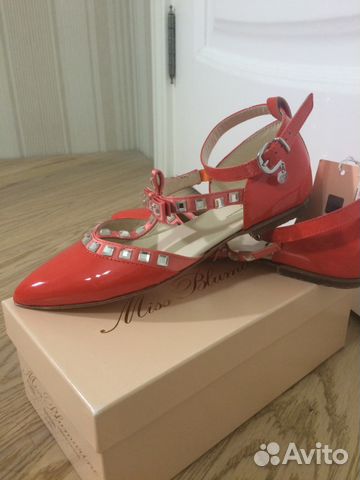 Туфли новые Miss Blumarine 33 р-р