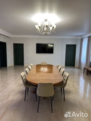 

5-к. коттедж, 300 м²