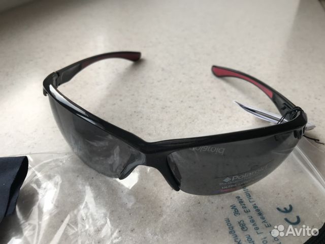 Солнцезащитные очки Polaroid