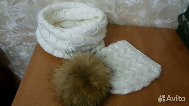Мериносовые шапка с помпоном и шарф-снуд