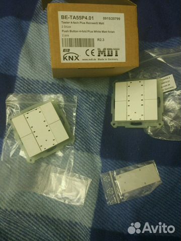 Выключатель 4 кл. KNX MDT BE-TA55P4. 01