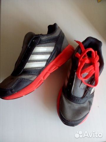 Кроссовка adidas оригинал