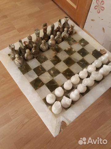 Шахматы из оникса