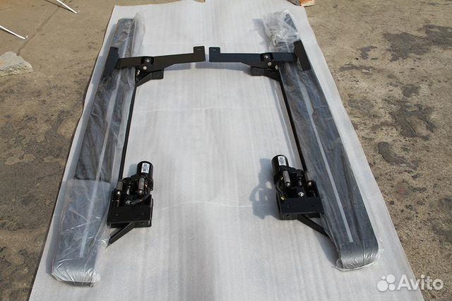 Выдвижные пороги Range Rover Voque Long