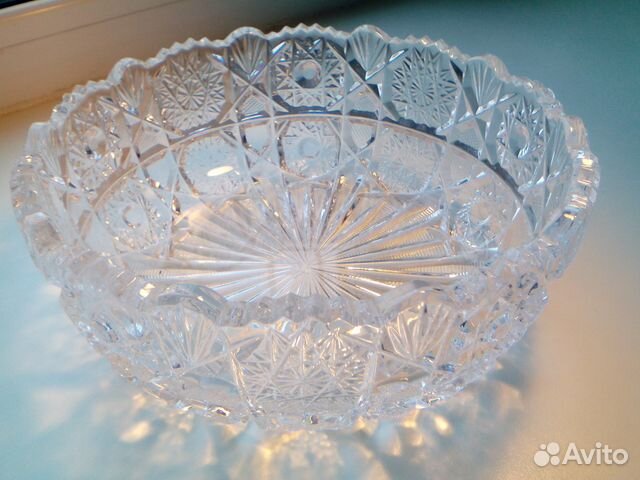 Большая хрустальная ваза-салатник.Богемия