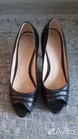 Туфли кожаные на шпильке 39 р (торг возможен)